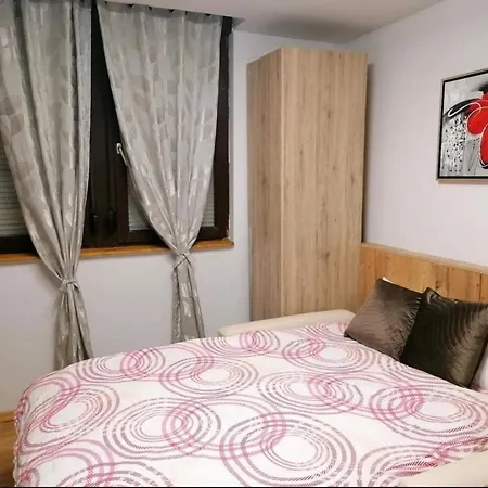 アパート Ferienwohnung Alojamiento Casa Demy Babenhausen Stadt Mitte